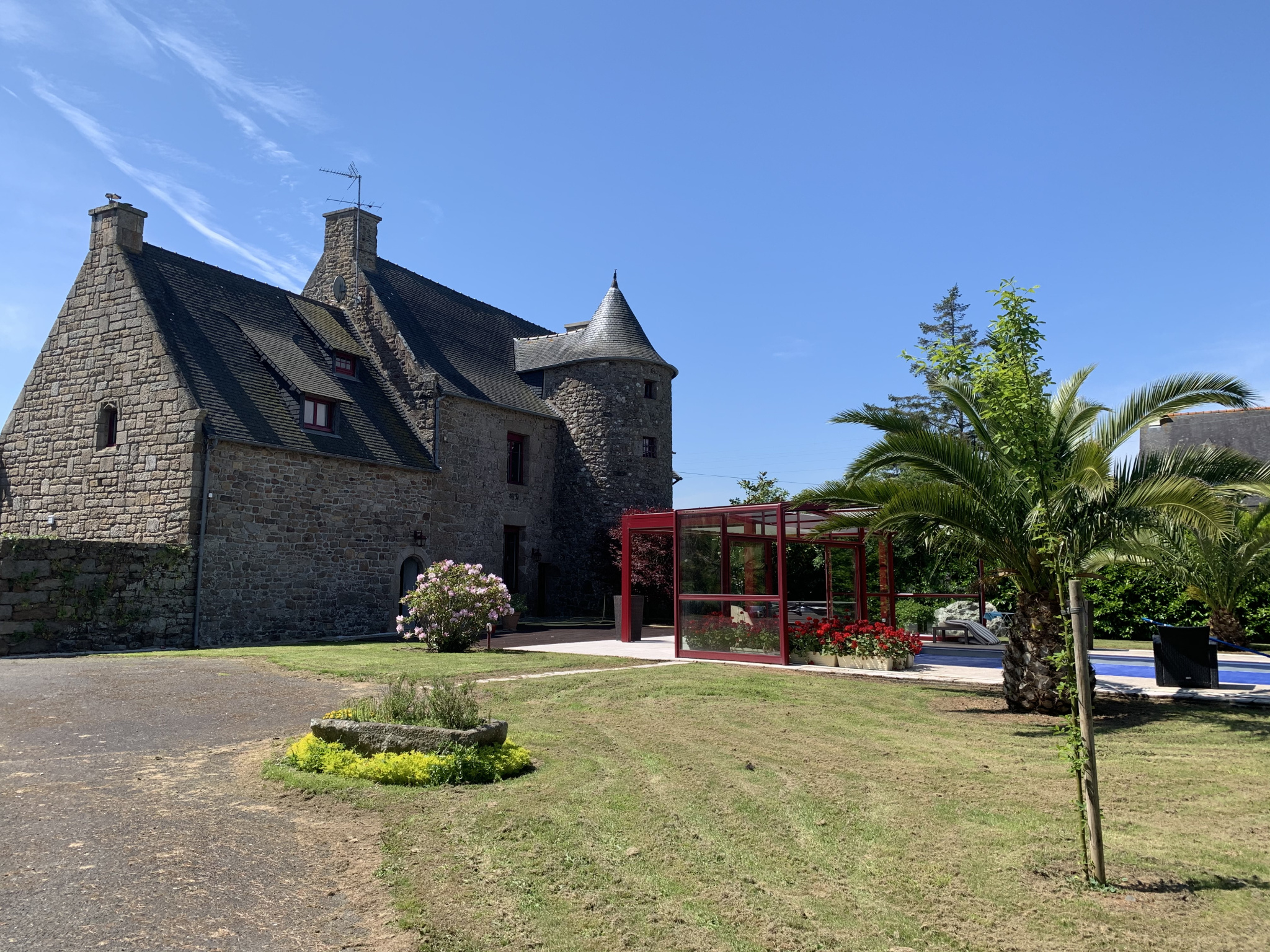 Manoir du XVIe siècle Propriété de caractère avec dépendan